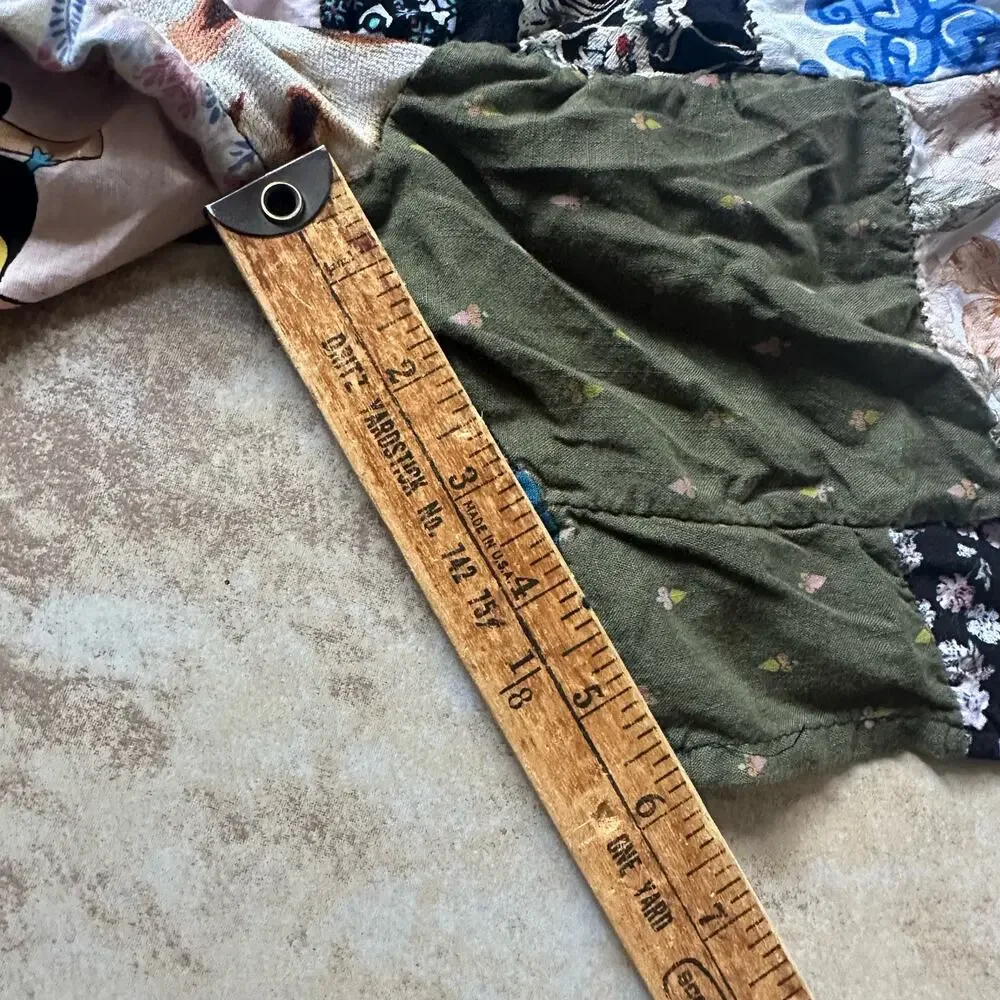Made In India Patchwork Elastic Waist Shorts Boho Artsy Colorful‎ Pockets Rayon
